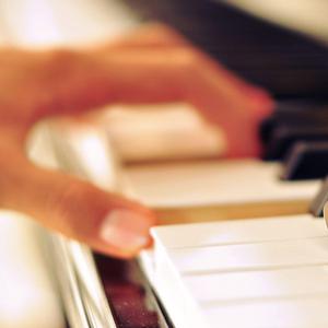 国产一区二区精品五月婷亚洲
